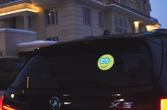 Voice Controlled Emoji Car Display